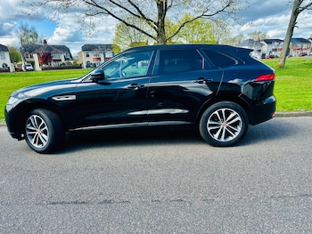 Used Jaguar F-Pace 2017 for sale - 78305338: Photo