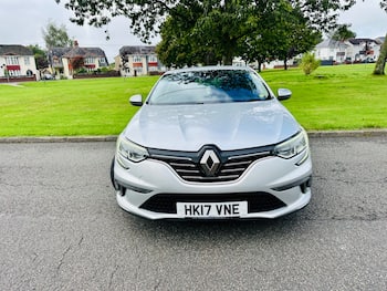 Used Renault Megane 2017 for sale - 79841660: Photo