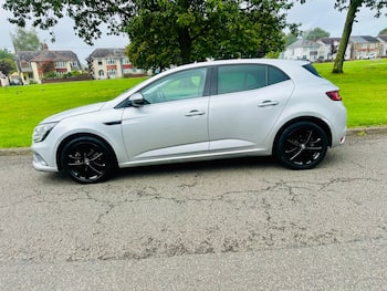 Used Renault Megane 2017 for sale - 79841660: Photo