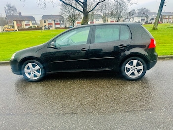 Used Volkswagen Golf 2009 for sale - 77676894: Photo