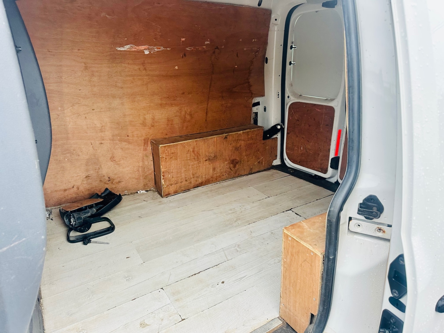 Used Volkswagen Caddy 2014 for sale - 76982924: Photo 6