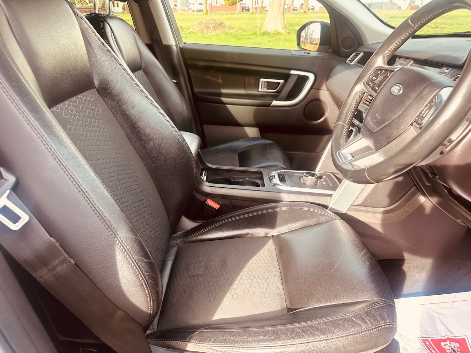 Used Land Rover Discovery Sport 2016 for sale - 77529252: Photo 7