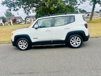 Used Jeep Renegade 2015 for sale - 79329882: Photo