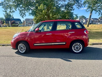 Used Fiat 500L 2014 for sale - 79379040: Photo