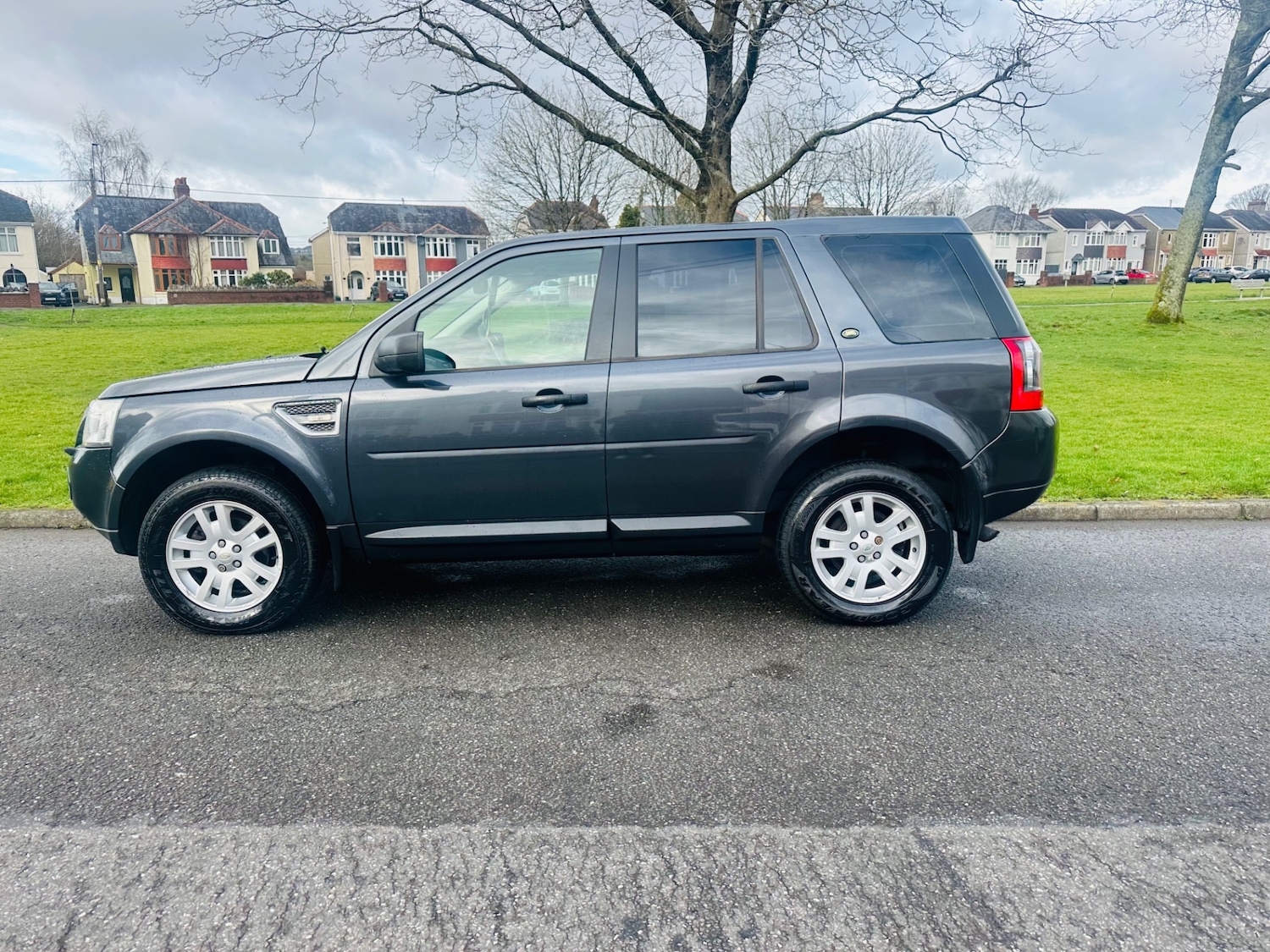 Used Land Rover Freelander 2009 for sale - 77529775: Photo 3