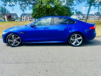 Used Jaguar XF 2017 for sale - 79378583: Photo