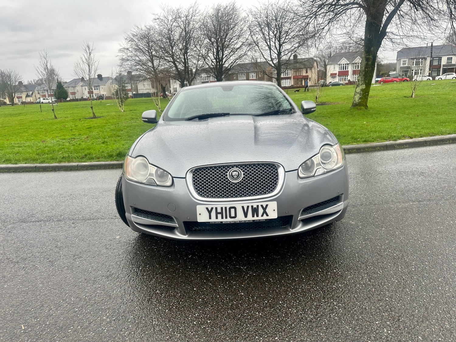 Used Jaguar XF 2010 for sale - 76979939: Photo 2