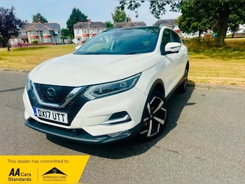 Used Nissan Qashqai 2017 for sale - 79283608: Photo