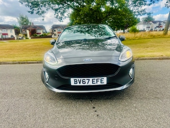 Used Ford Fiesta 2017 for sale - 79444559: Photo