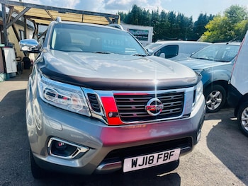 Used Nissan Navara 2018 for sale - 75594073: Photo