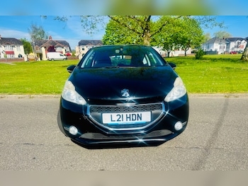 Used Peugeot 208 2012 for sale - 78433881: Photo