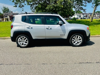 Used Jeep Renegade 2015 for sale - 78723244: Photo