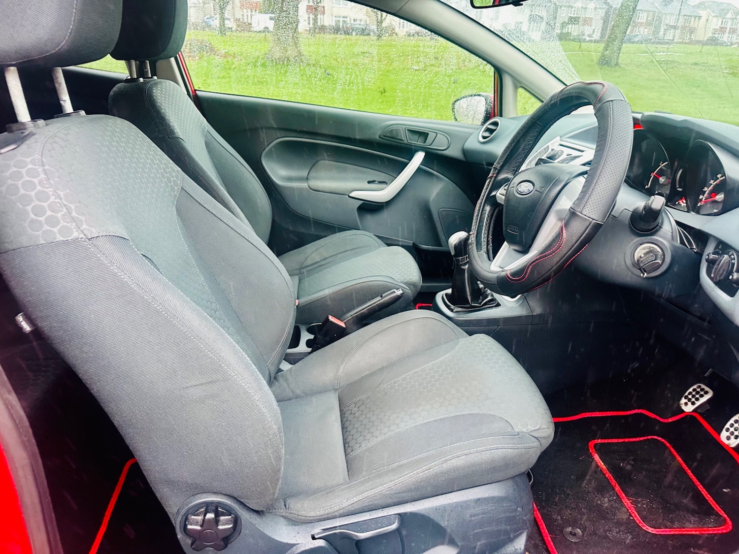 Used Ford Fiesta 2010 for sale - 76969820: Photo 7