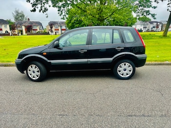 Used Ford Fusion 2010 for sale - 78642111: Photo