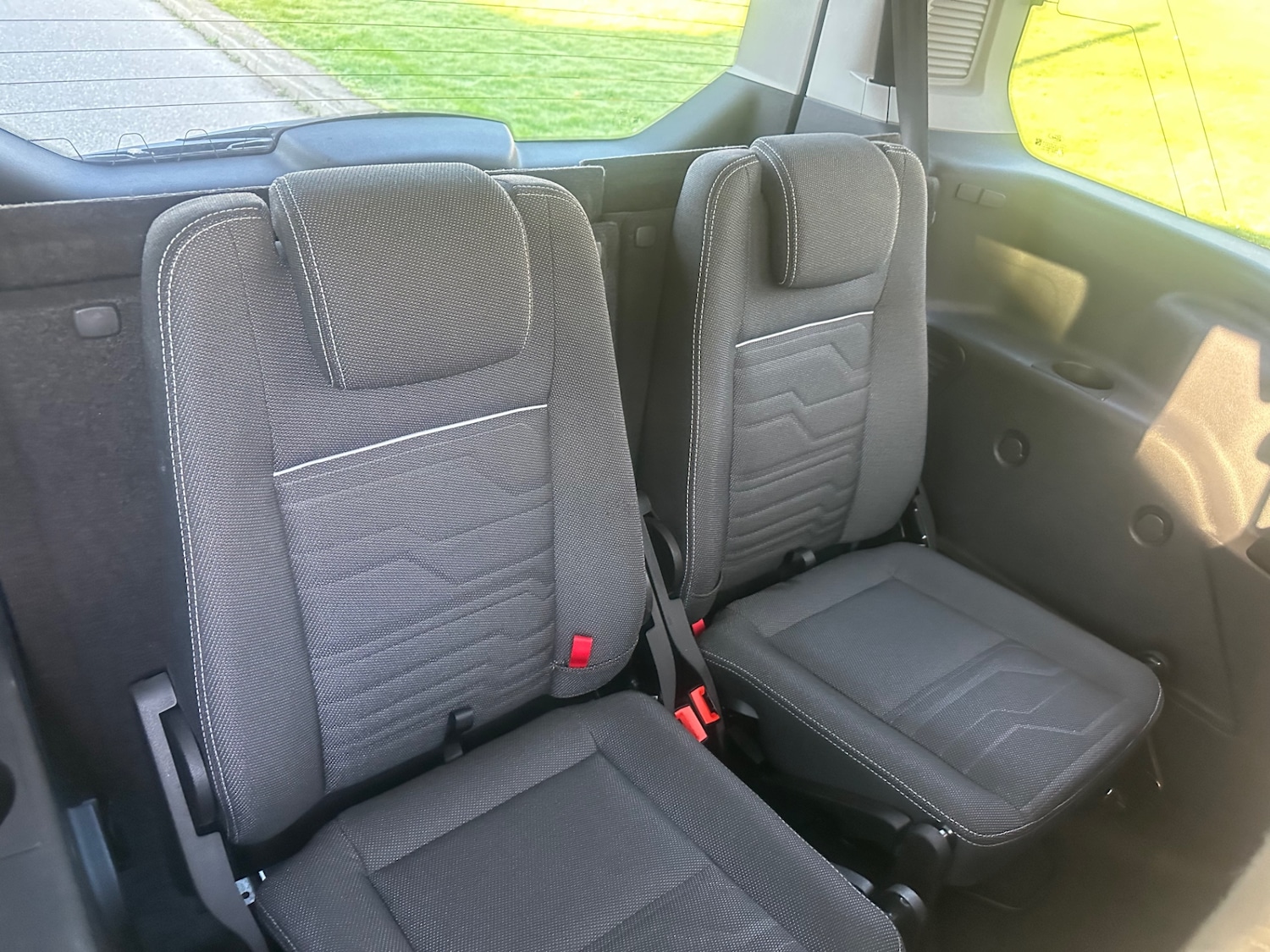 Used Ford Grand Tourneo Connect 2016 for sale - 77945259: Photo 10