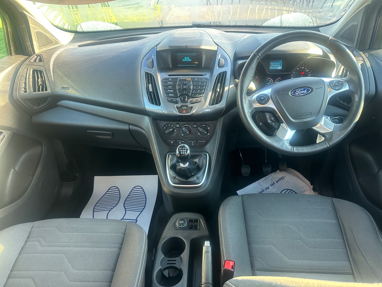 Used Ford Grand Tourneo Connect 2016 for sale - 77945259: Photo 6