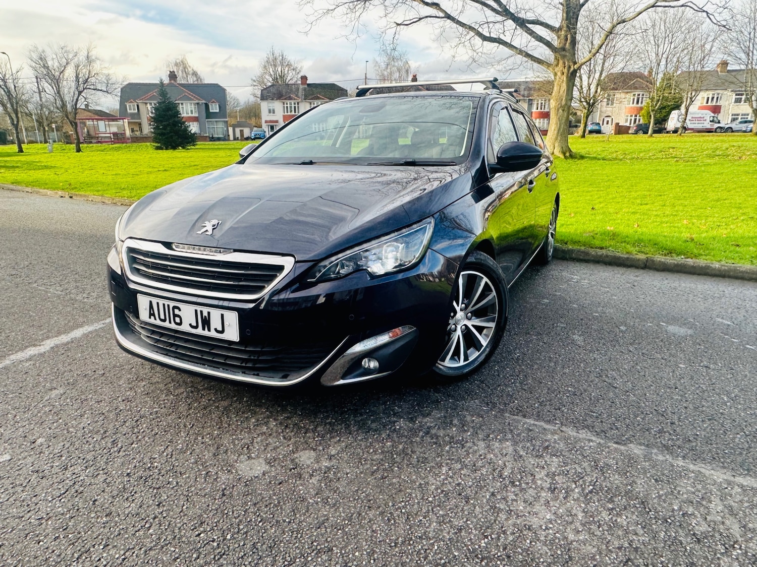 Used Peugeot 308 2016 for sale - 77024113: Photo 1