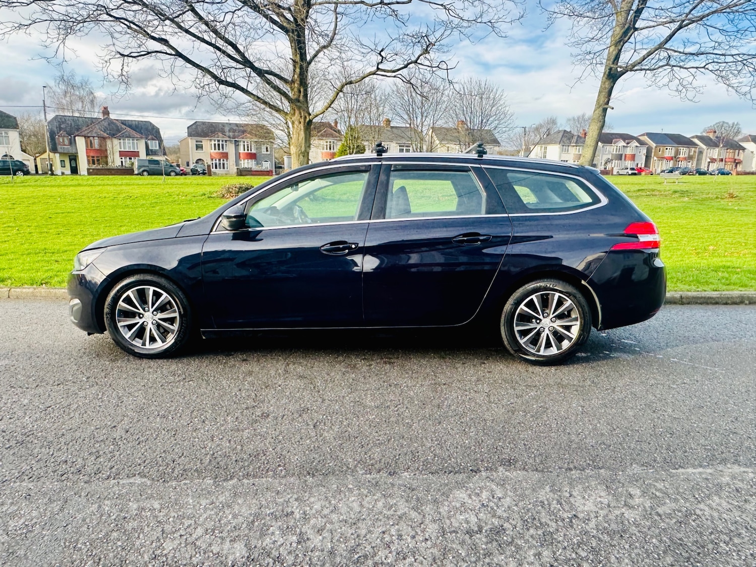 Used Peugeot 308 2016 for sale - 77024113: Photo 3