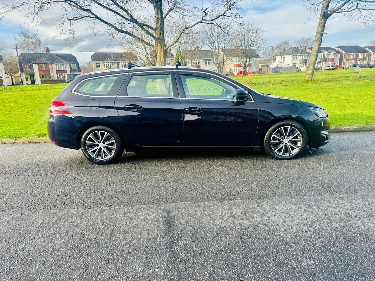 Used Peugeot 308 2016 for sale - 77024113: Photo 4