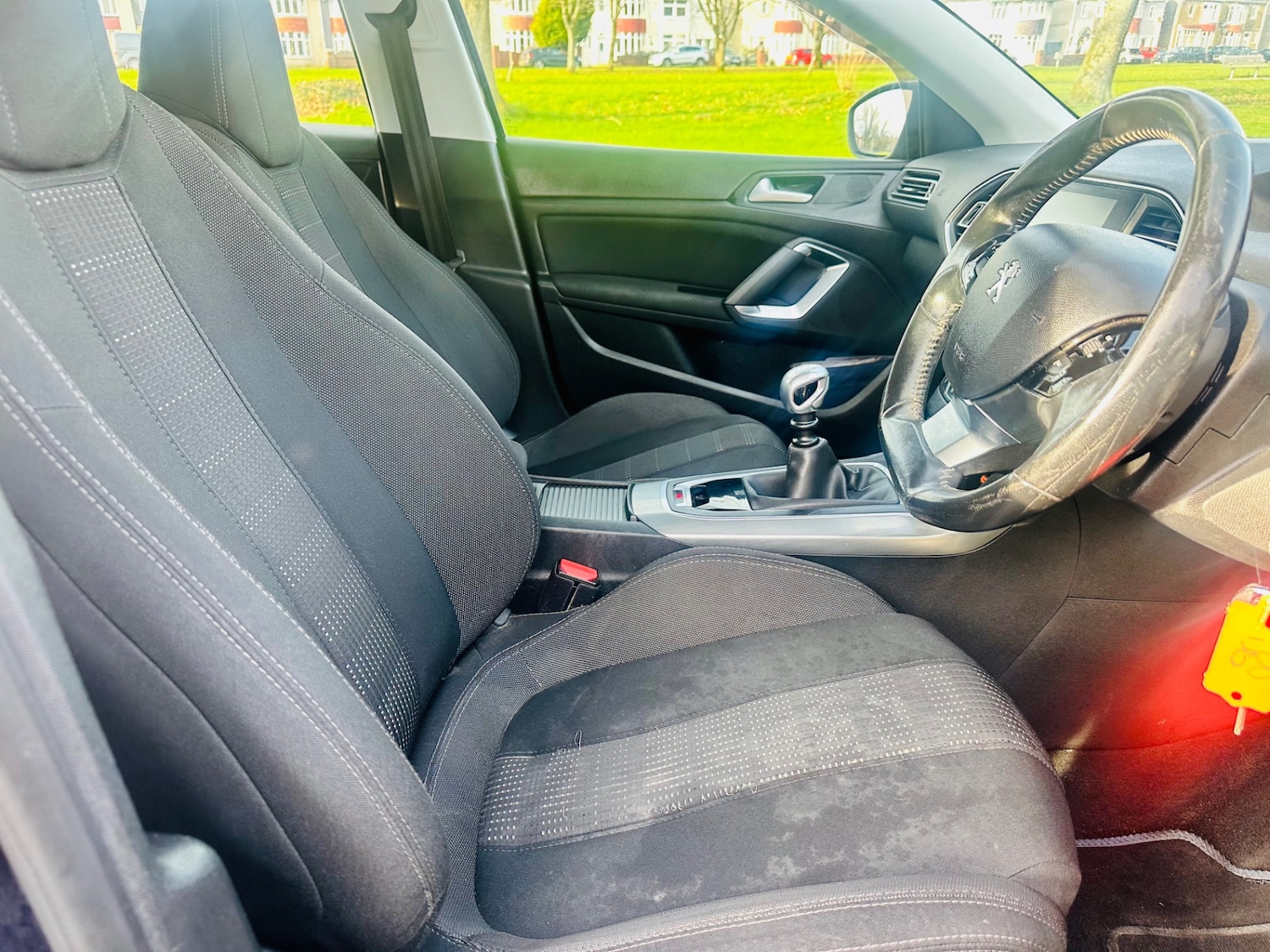 Used Peugeot 308 2016 for sale - 77024113: Photo 9