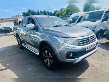 Used Fiat Fullback 2017 for sale - 75525103: Photo