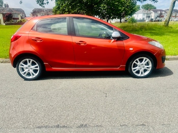 Used Mazda Mazda2 2010 for sale - 78883925: Photo