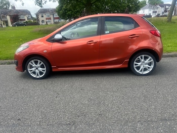 Used Mazda Mazda2 2010 for sale - 78883925: Photo