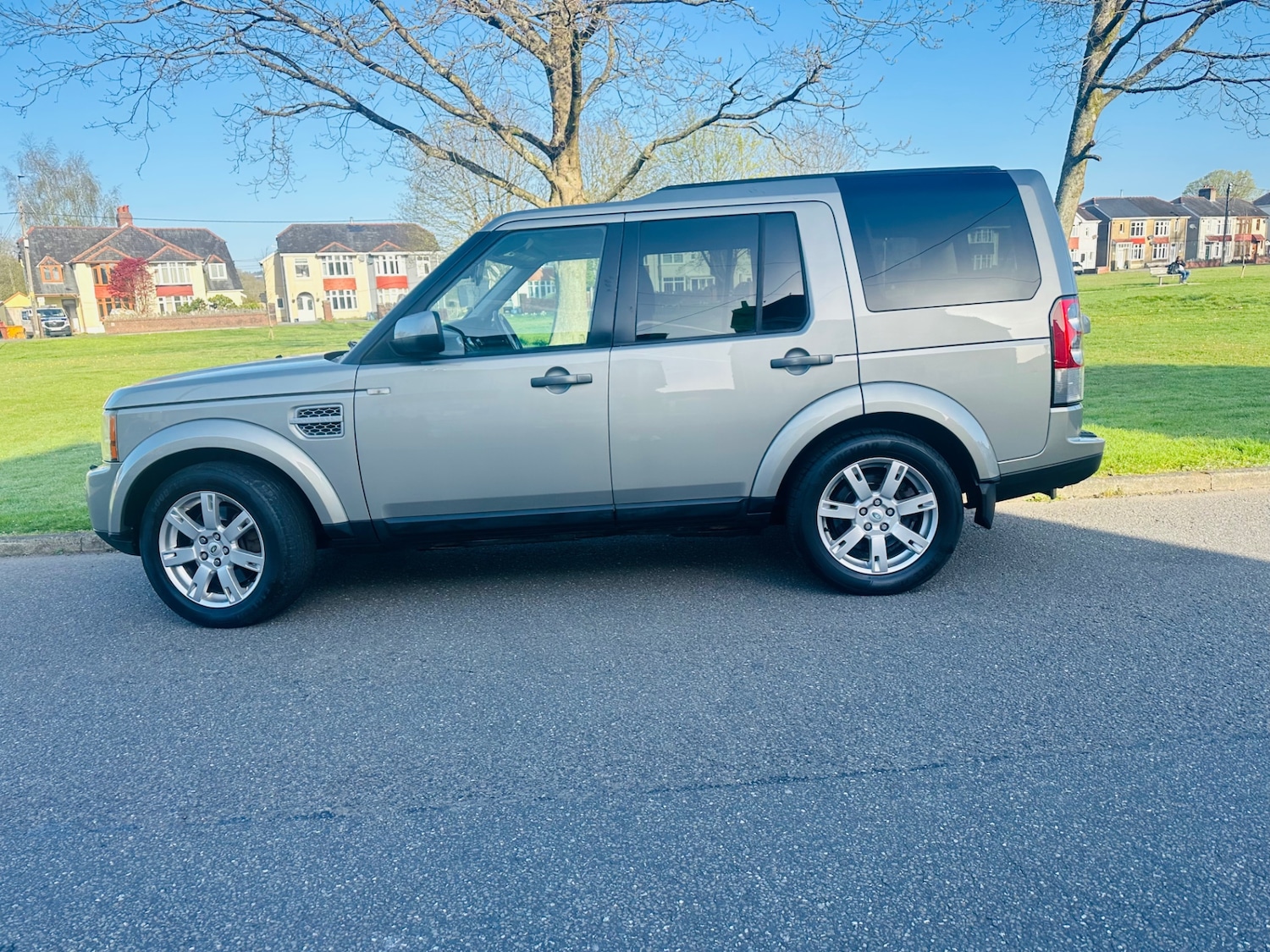 Used Land Rover Discovery 2010 for sale - 78161927: Photo 4