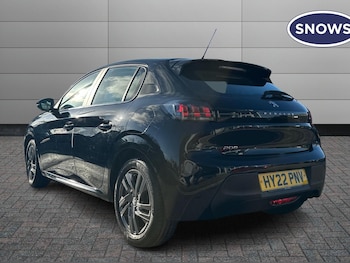 Used Peugeot 208 2022 for sale - 77258792: Photo