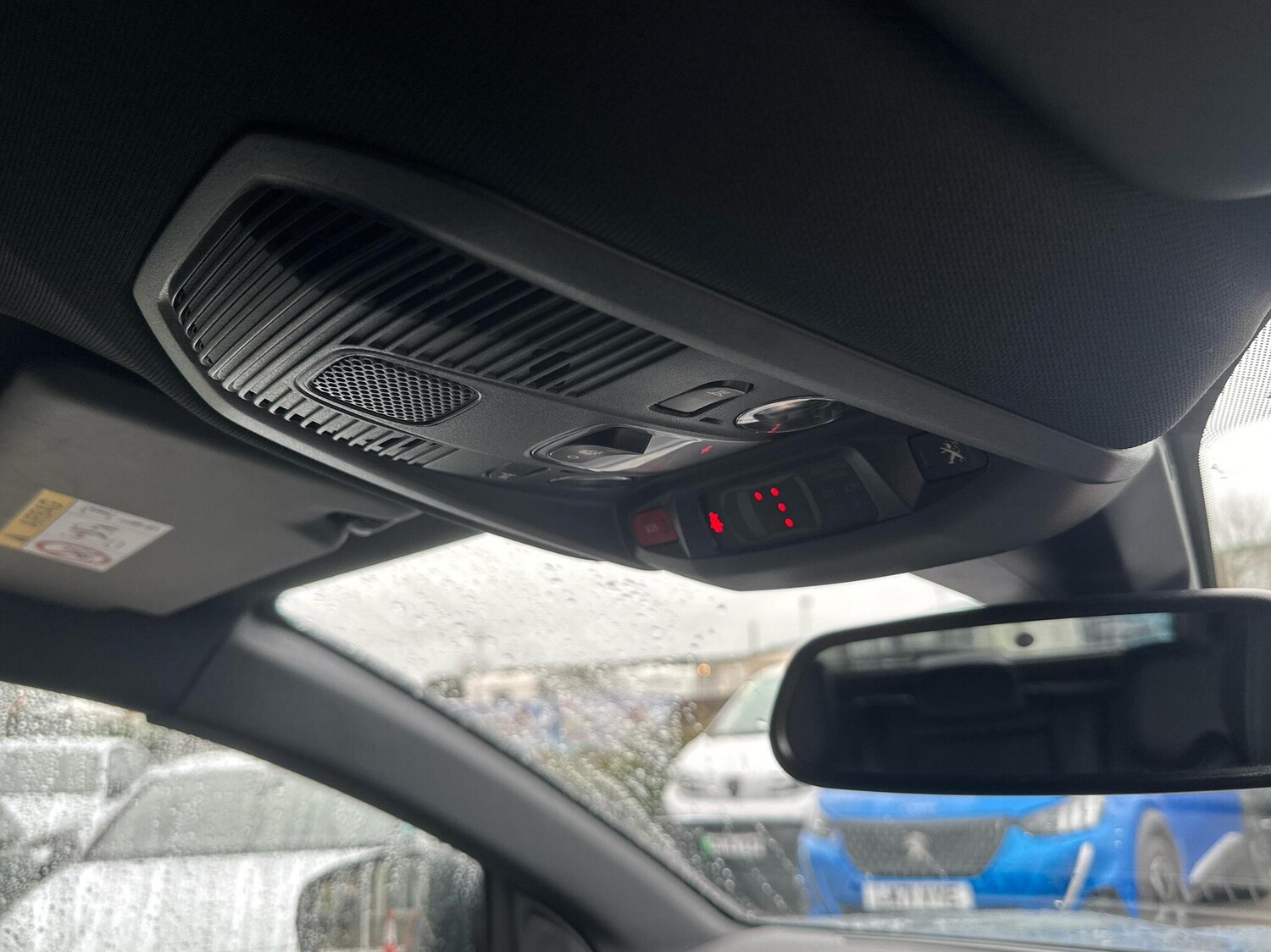 Used Peugeot 3008 2023 for sale - 77248530: Photo 24