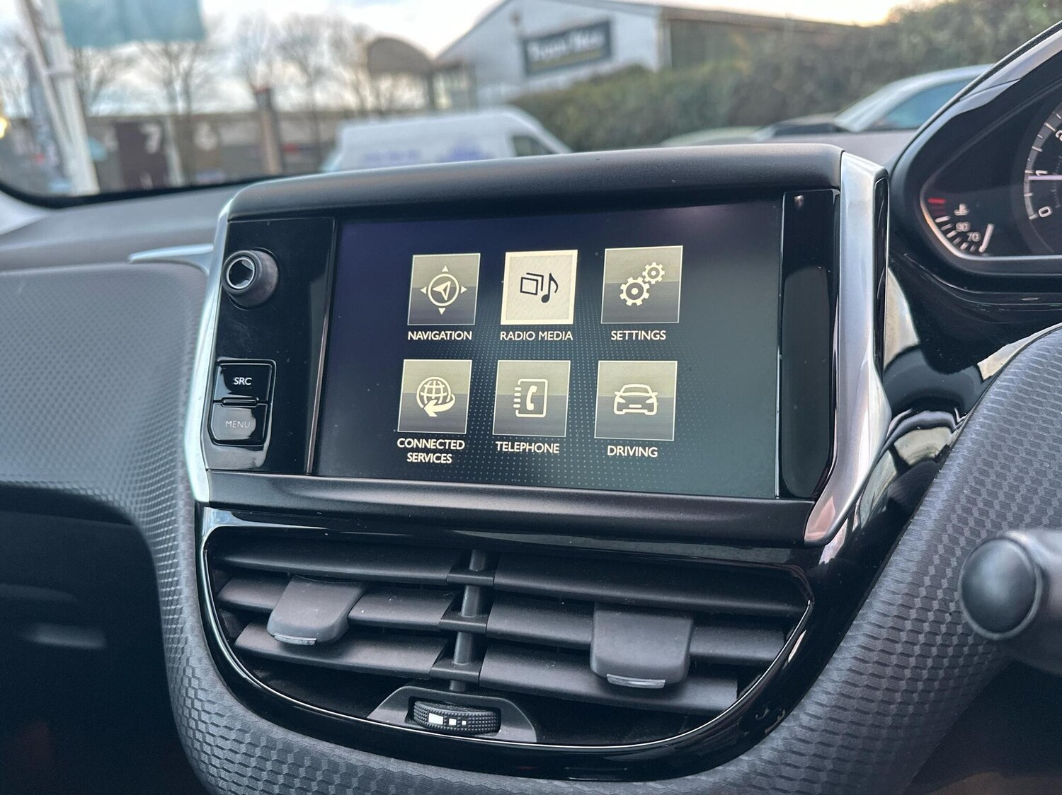 Used Peugeot 2008 2016 for sale - 76673388: Photo 8