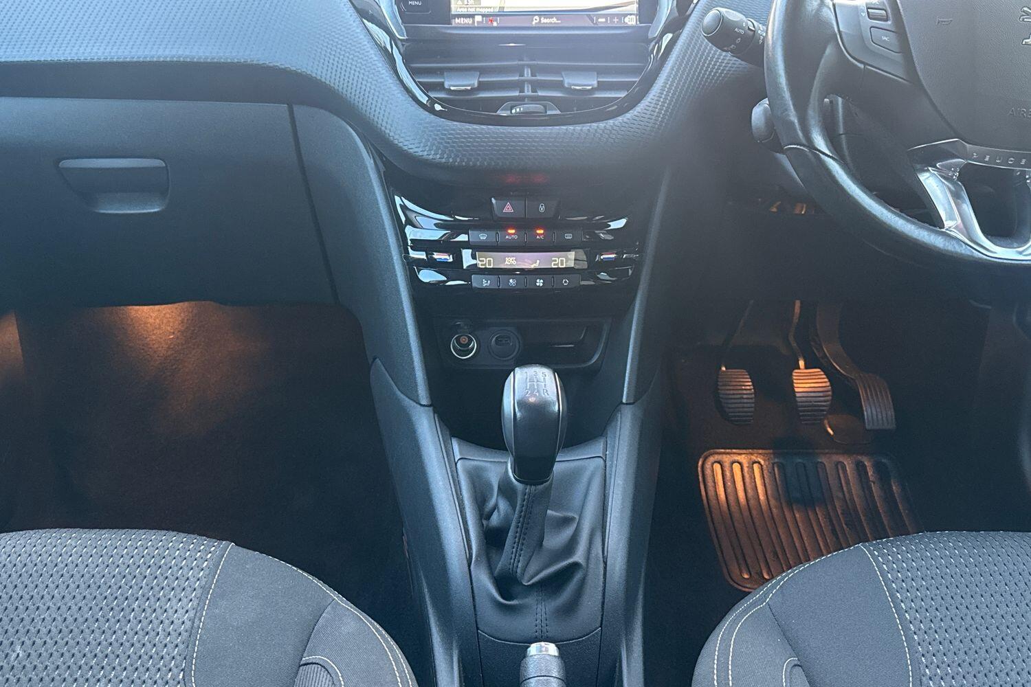 Used Peugeot 208 2019 for sale - 77656482: Photo 17