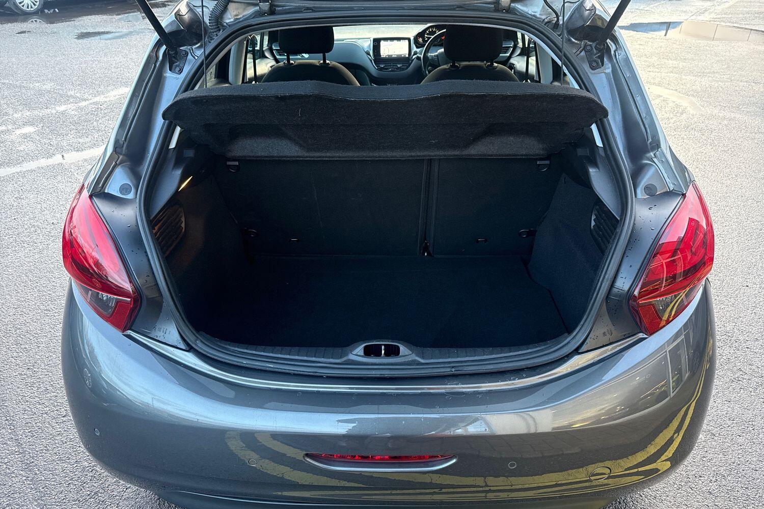 Used Peugeot 208 2019 for sale - 77656482: Photo 20