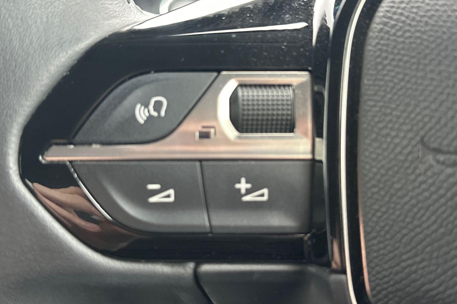 Used Peugeot 208 2021 for sale - 77977214: Photo 16