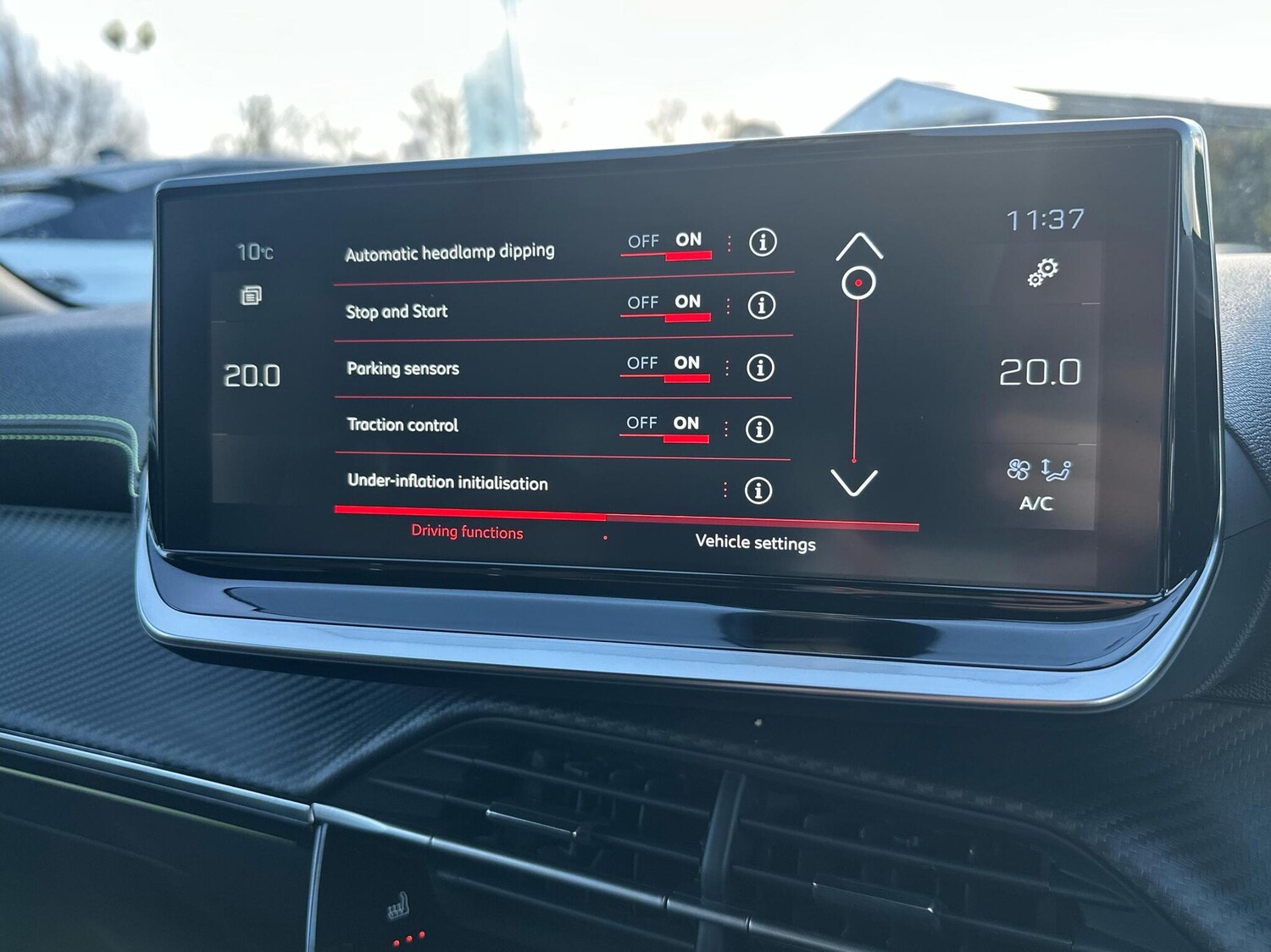 Used Peugeot 2008 2023 for sale - 76766757: Photo 17