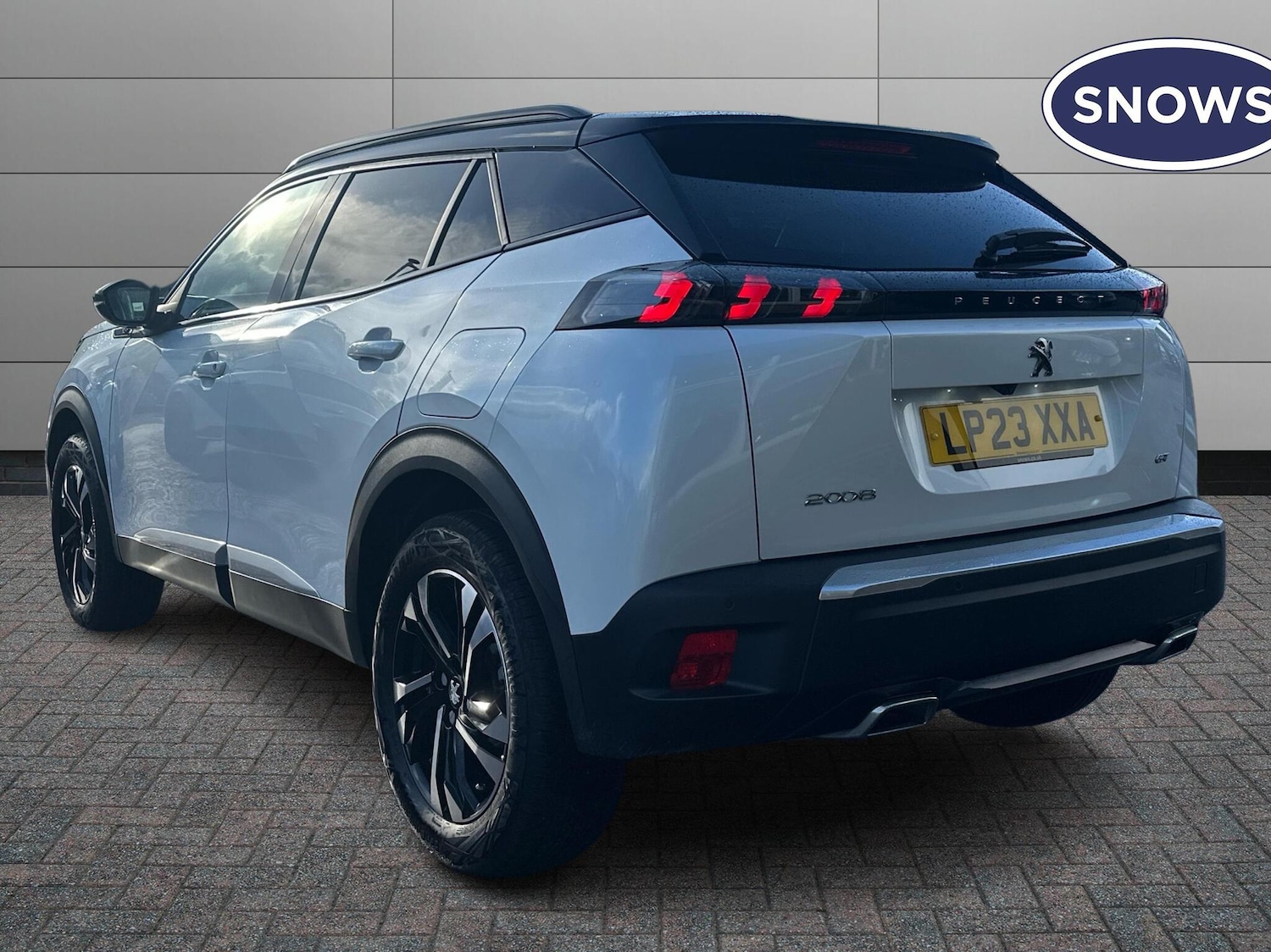 Used Peugeot 2008 2023 for sale - 76766757: Photo 3