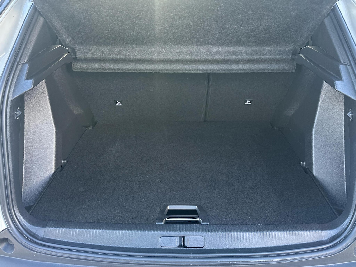 Used Peugeot 2008 2023 for sale - 76766757: Photo 5