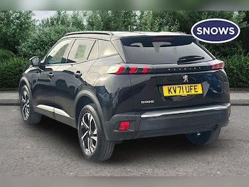 Used Peugeot 2008 2021 for sale - 78313195: Photo