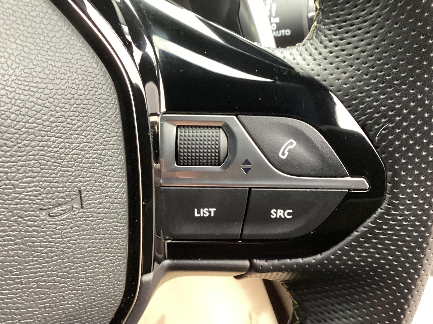 Used Peugeot 208 2023 for sale - 76722678: Photo 25