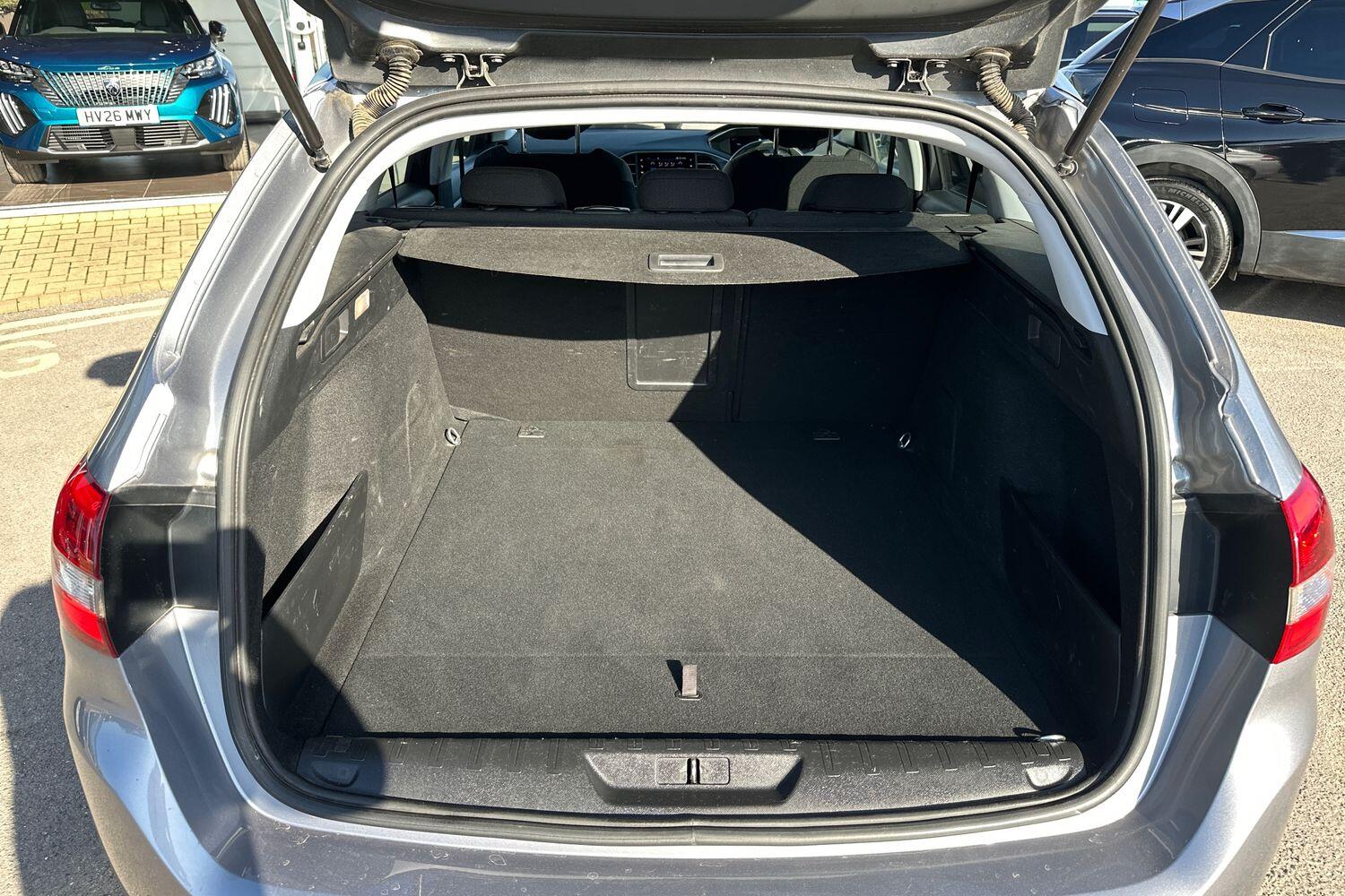 Used Peugeot 308 2021 for sale - 77739814: Photo 20