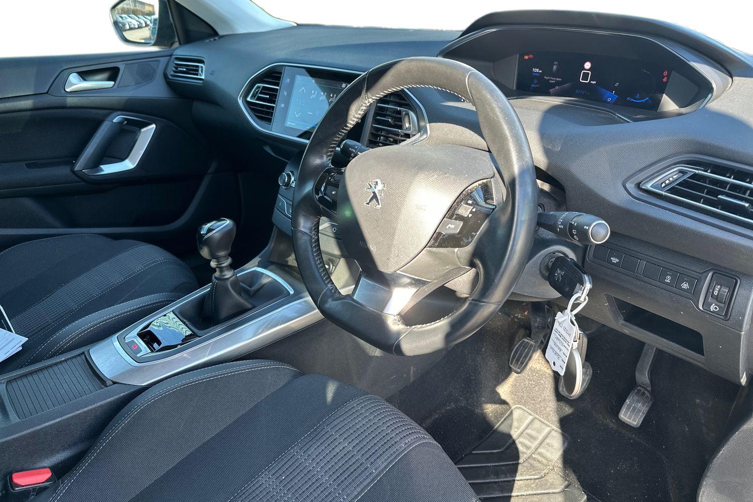 Used Peugeot 308 2021 for sale - 77739814: Photo 6