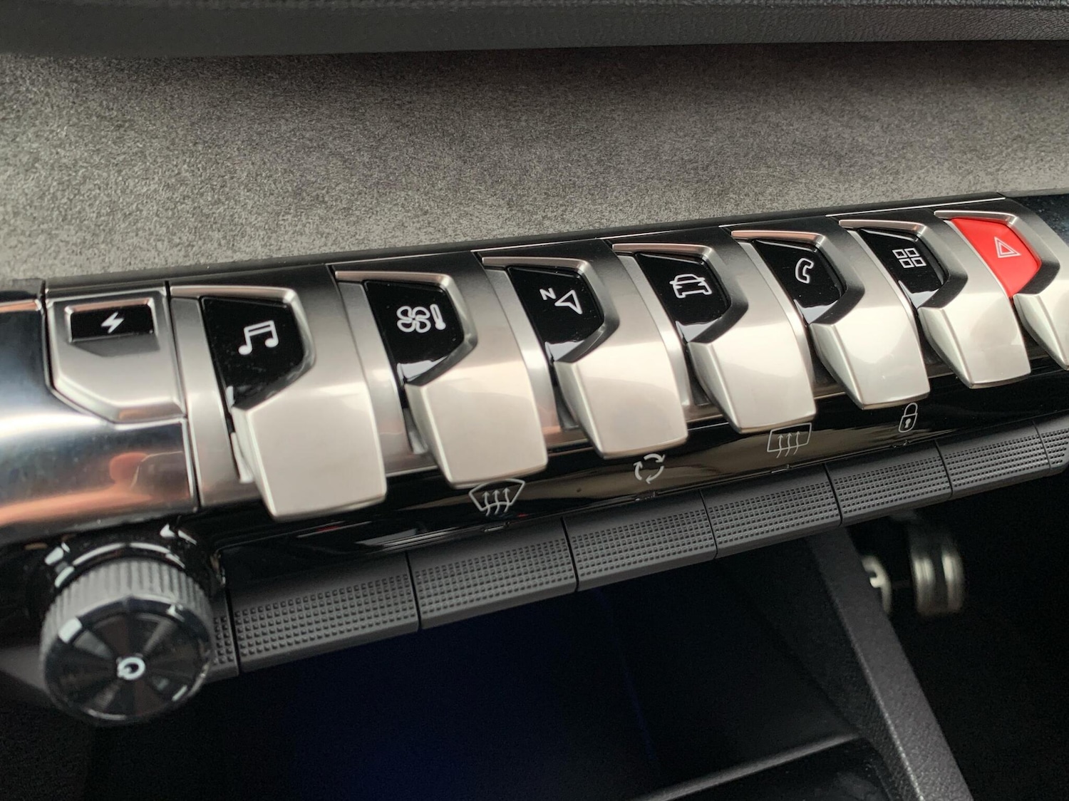 Used Peugeot 3008 2025 for sale - 77677390: Photo 14