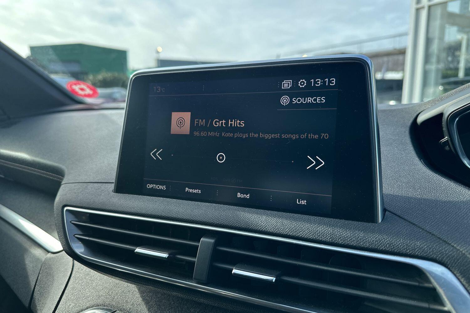 Used Peugeot 3008 2017 for sale - 77493293: Photo 10