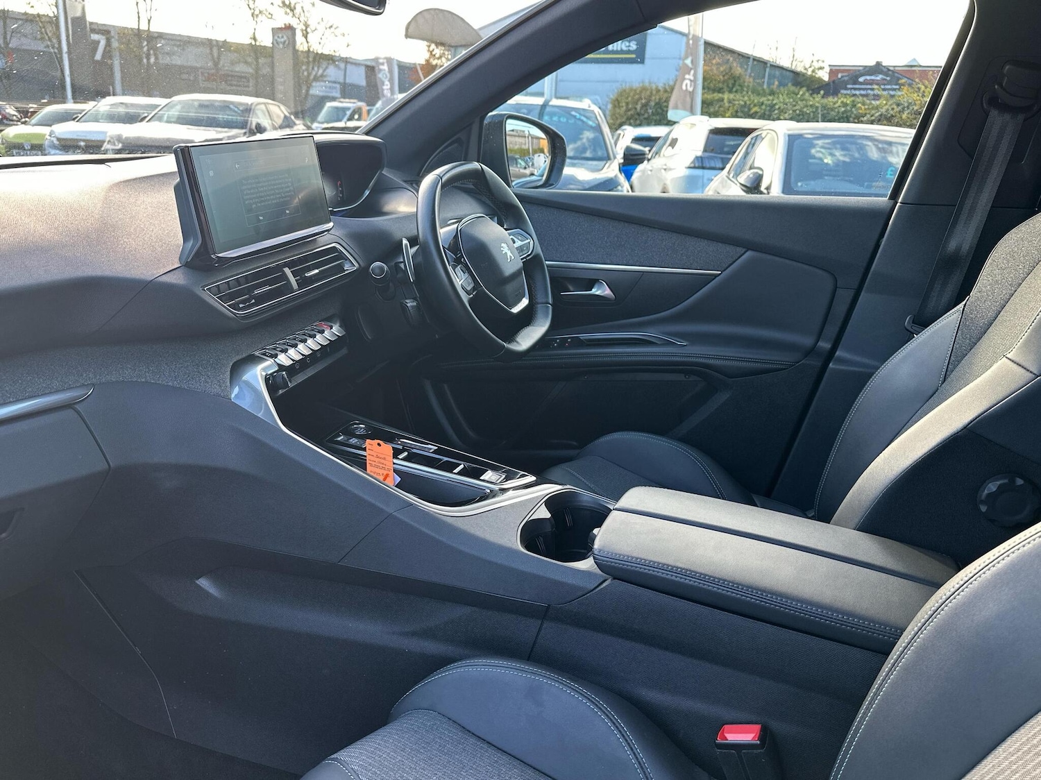 Used Peugeot 3008 2023 for sale - 77326766: Photo 2