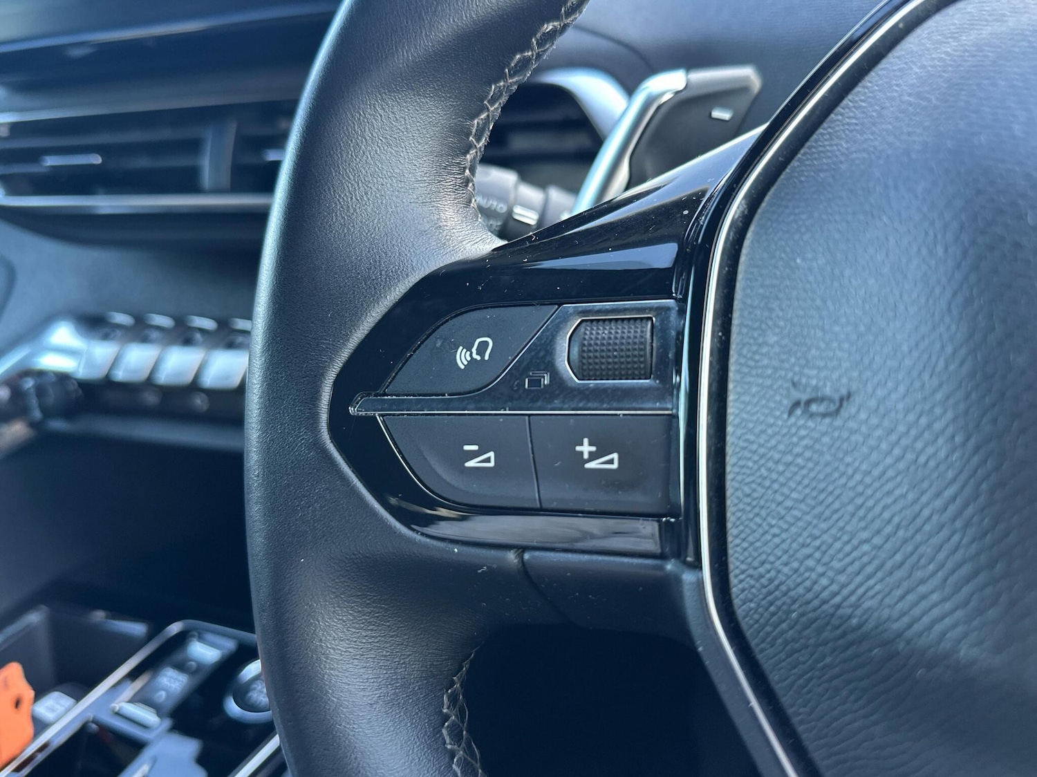 Used Peugeot 3008 2023 for sale - 77326766: Photo 24