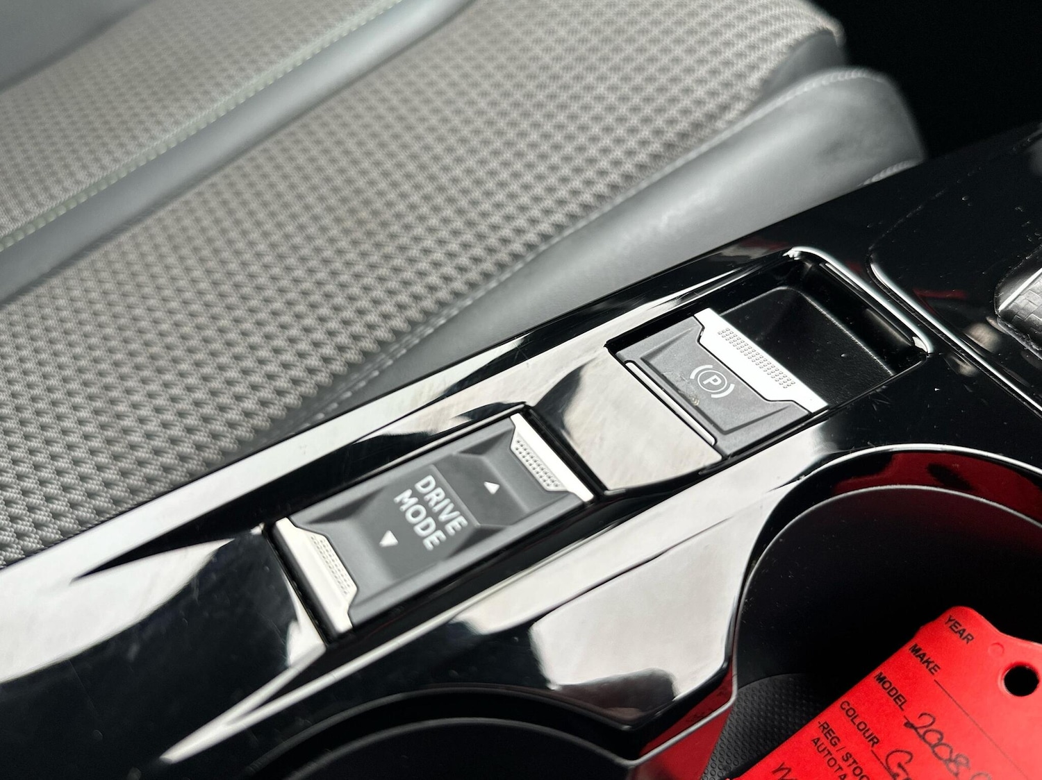 Used Peugeot 2008 2023 for sale - 76676021: Photo 19