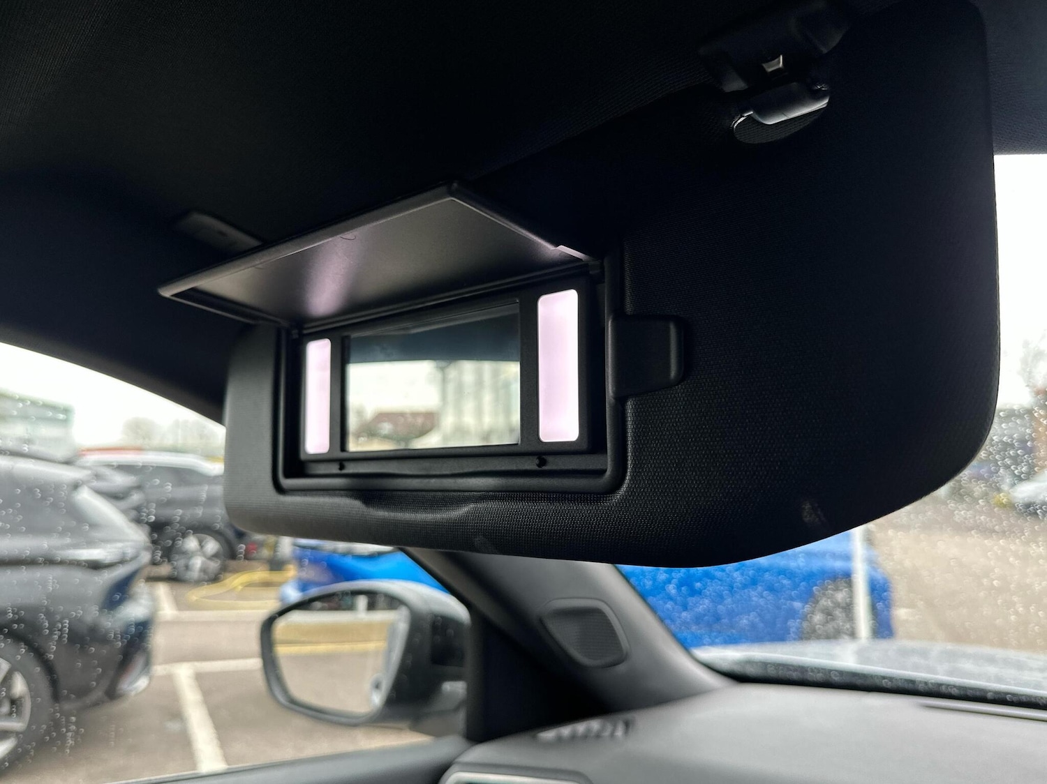 Used Peugeot 2008 2023 for sale - 76676021: Photo 21