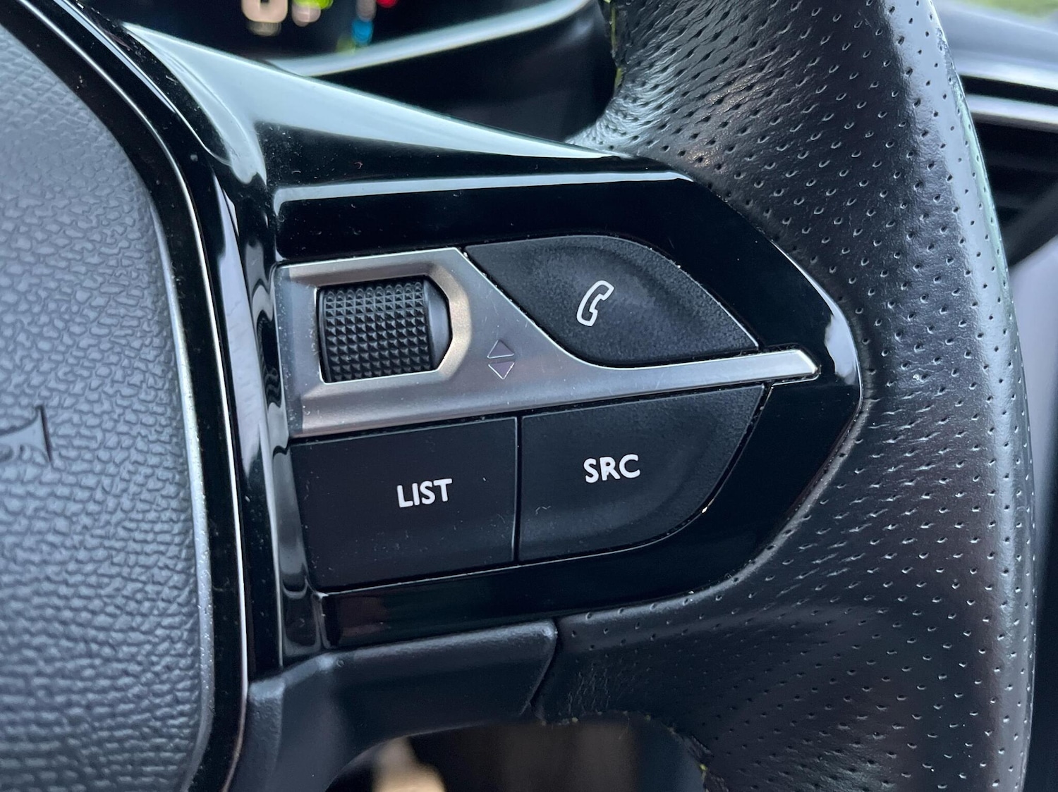 Used Peugeot 208 2021 for sale - 76680877: Photo 17