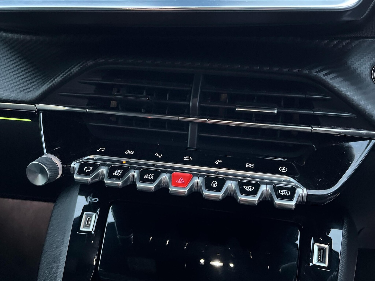 Used Peugeot 208 2021 for sale - 76680877: Photo 18