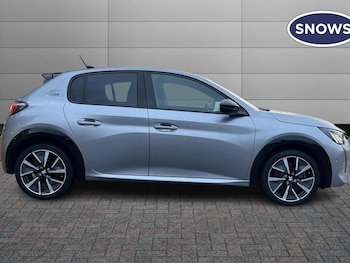 Used Peugeot 208 2021 for sale - 76680877: Photo